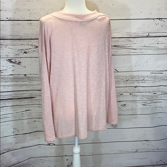 Pink Old Navy lightweight sweater - Picture 2 of 4